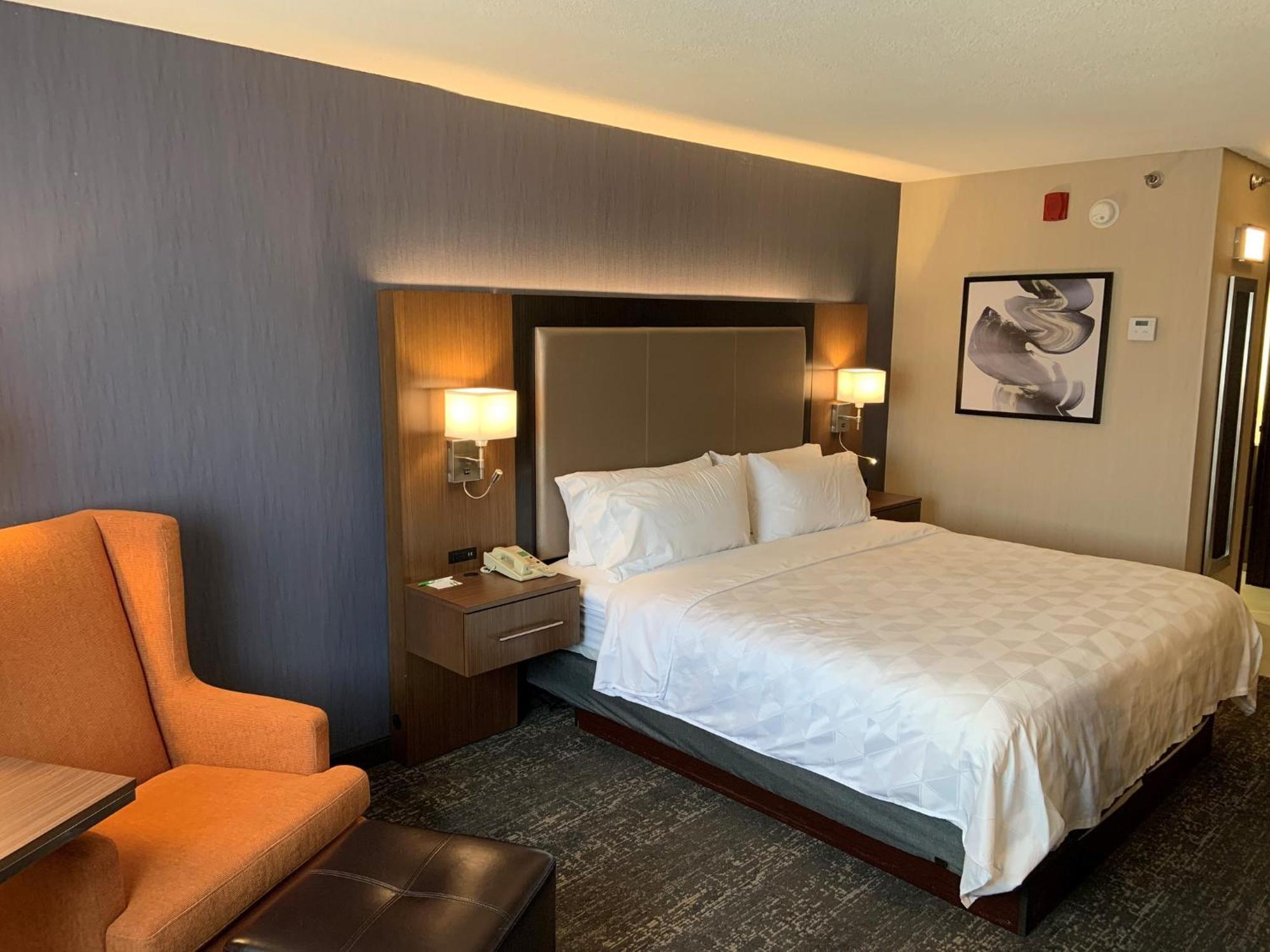 Holiday Inn & Suites Chicago-Carol Stream Wheaton By Ihg Buitenkant foto